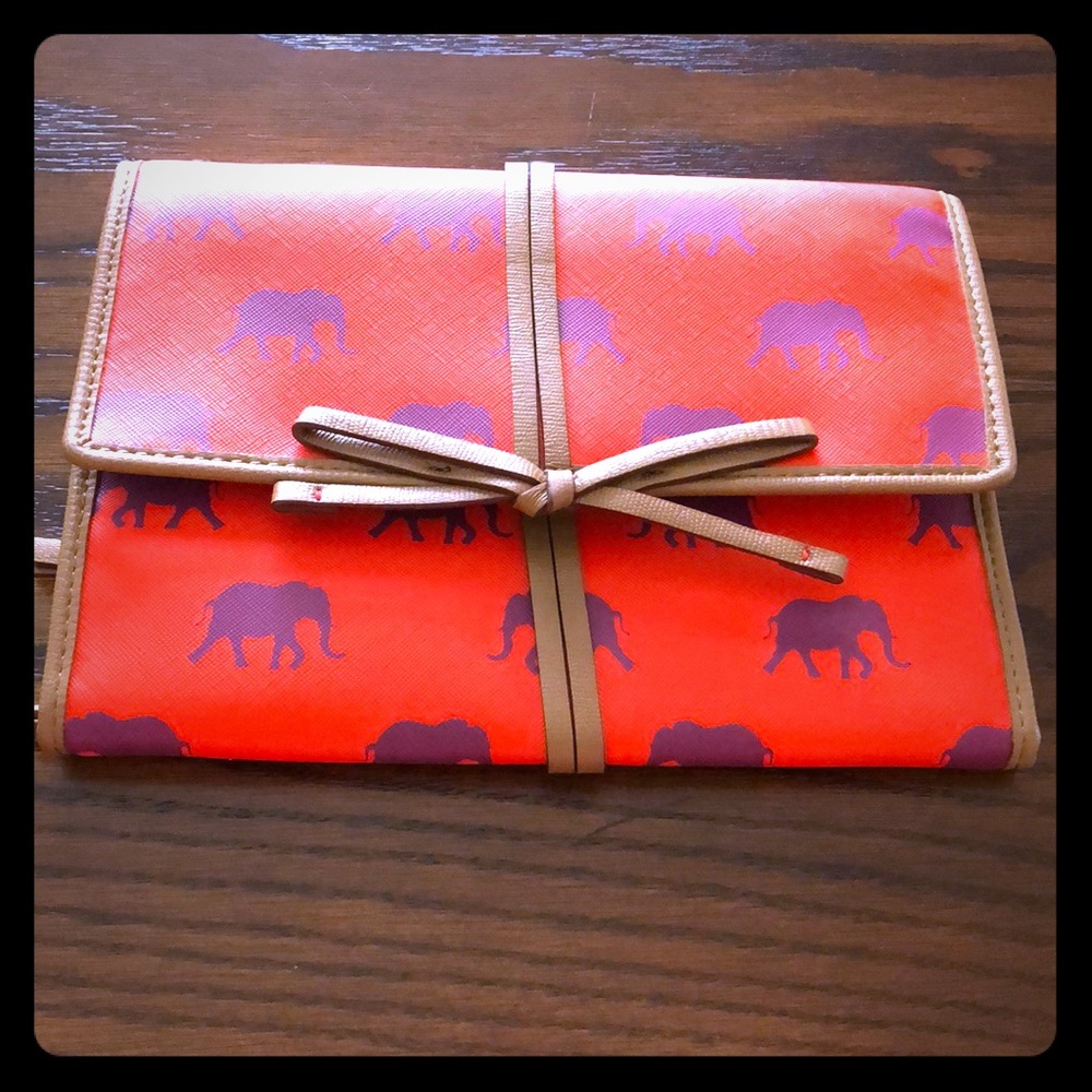 Stella & Dot Jewelry holder